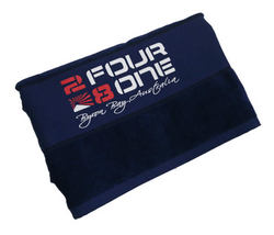 Box logo towel black (6 pack)